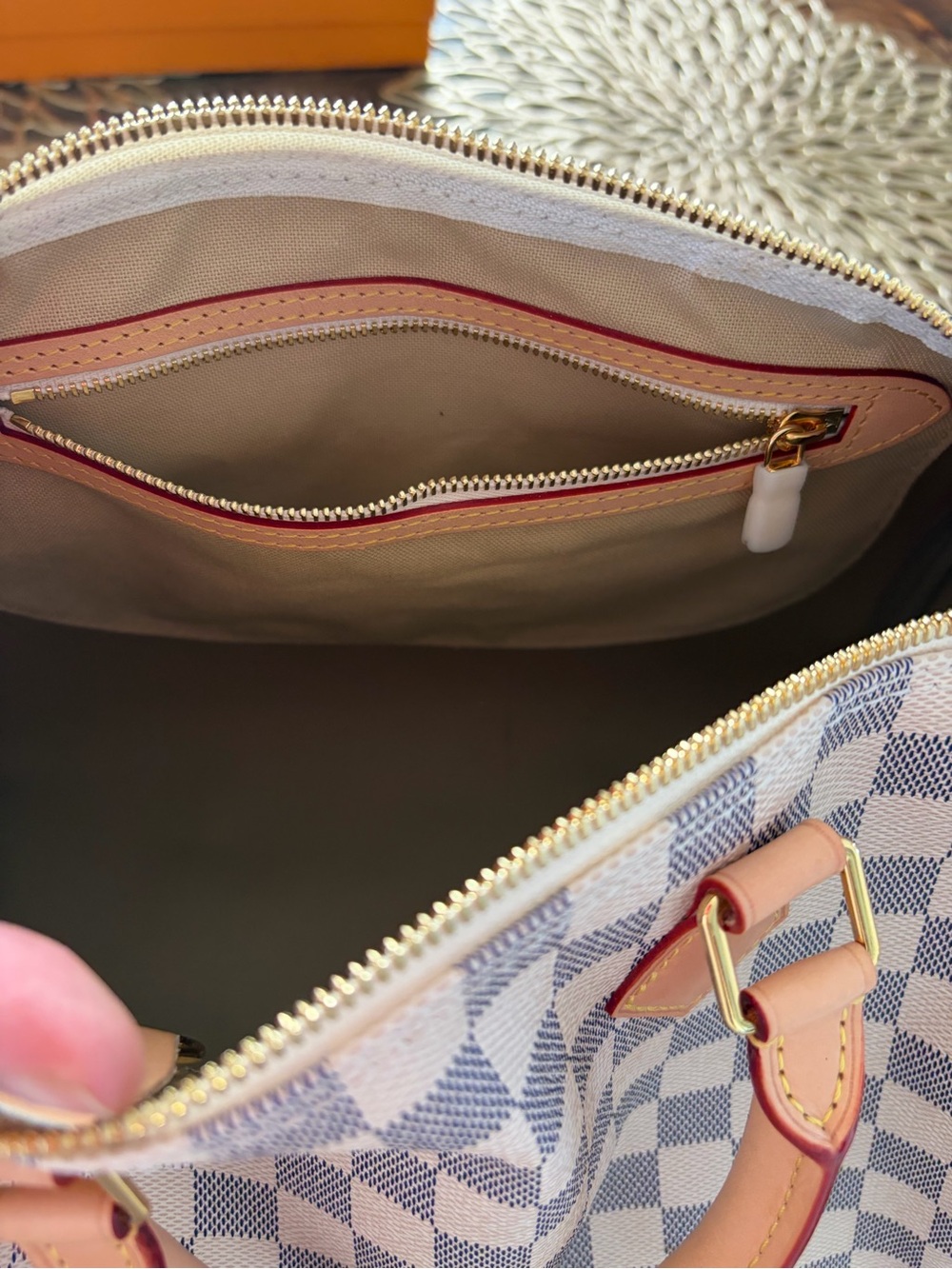 Checkered bag - Picture 8 of 11